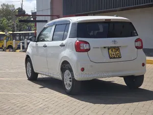 Toyota Passo 2017 White
