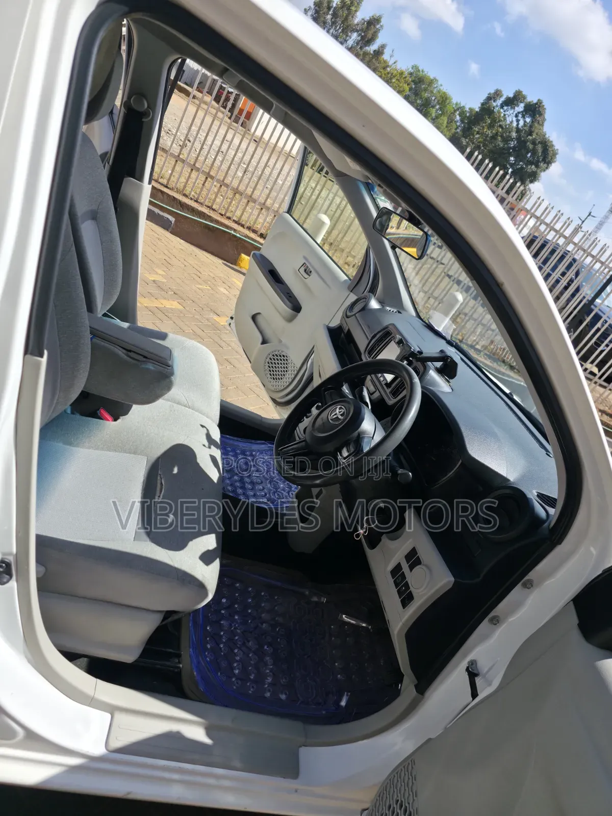 Toyota Passo 2017 White