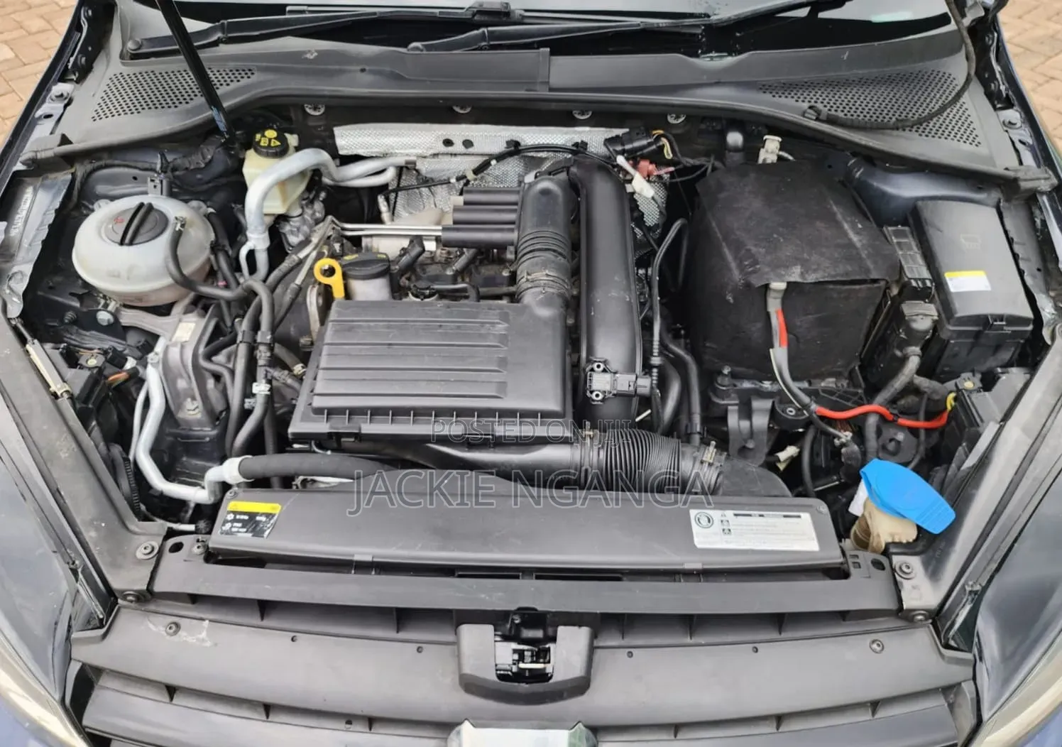 Volkswagen Golf 2016 Blue