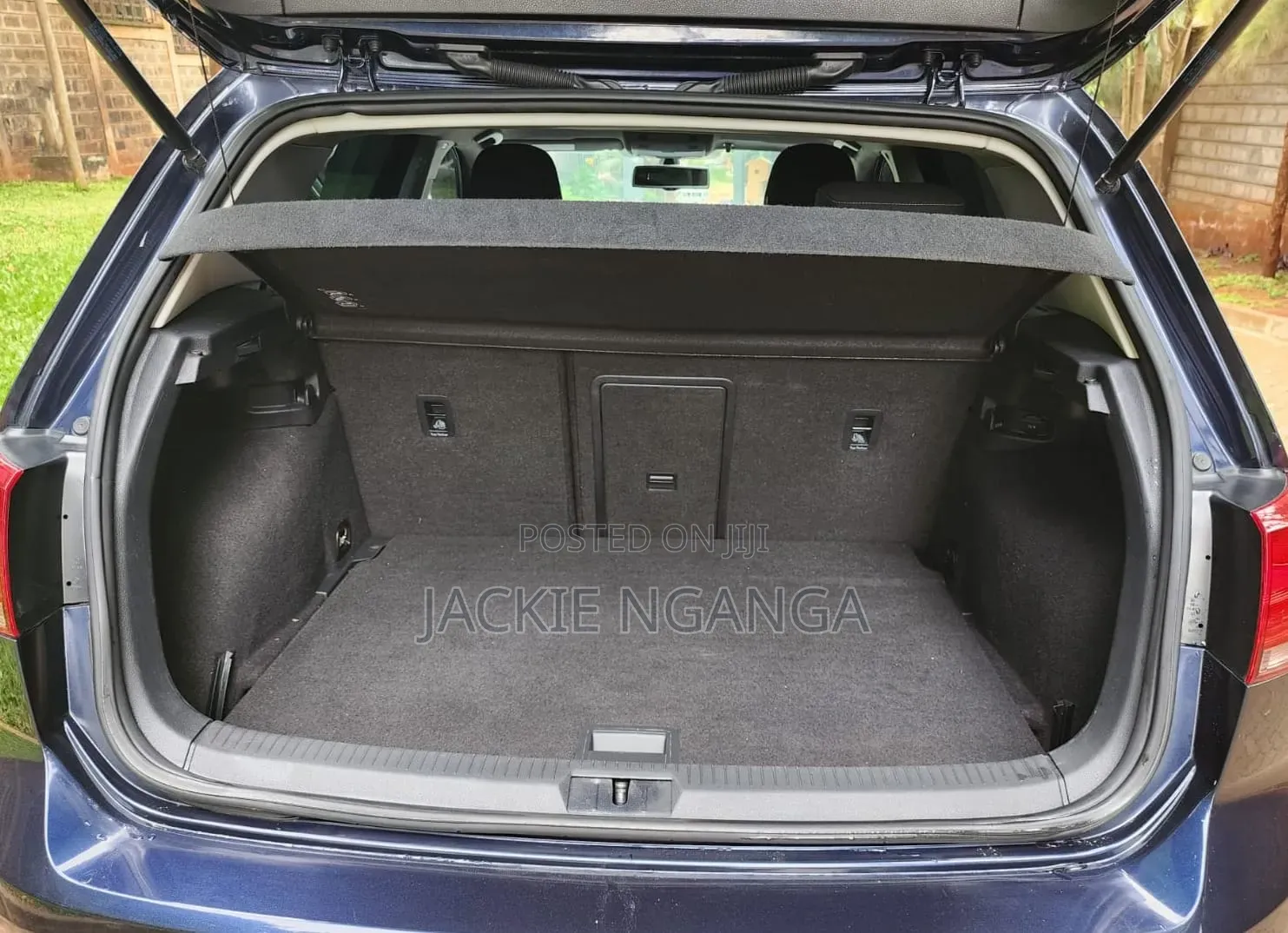 Volkswagen Golf 2016 Blue