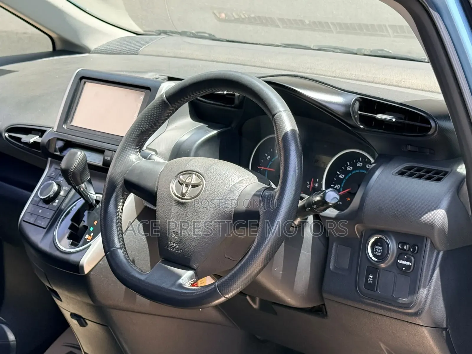 Toyota Wish 2011 Blue