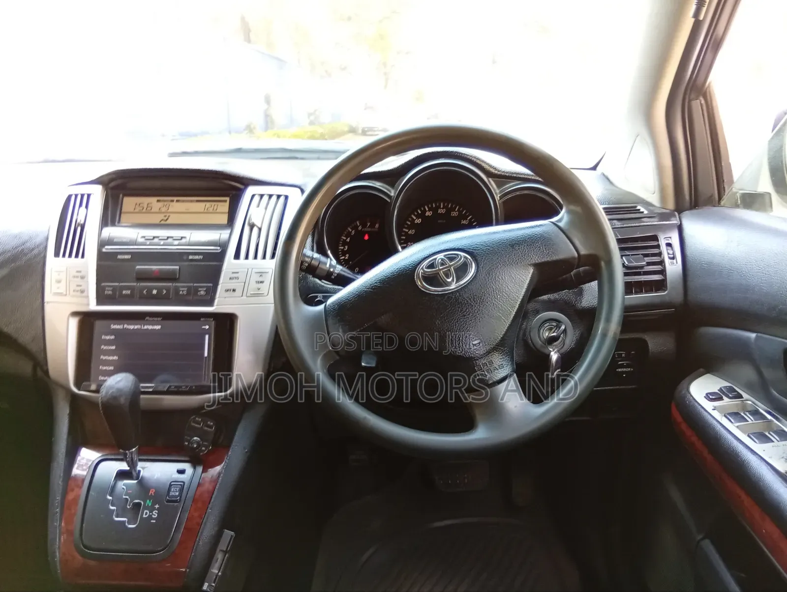 Toyota Harrier 2004 Silver