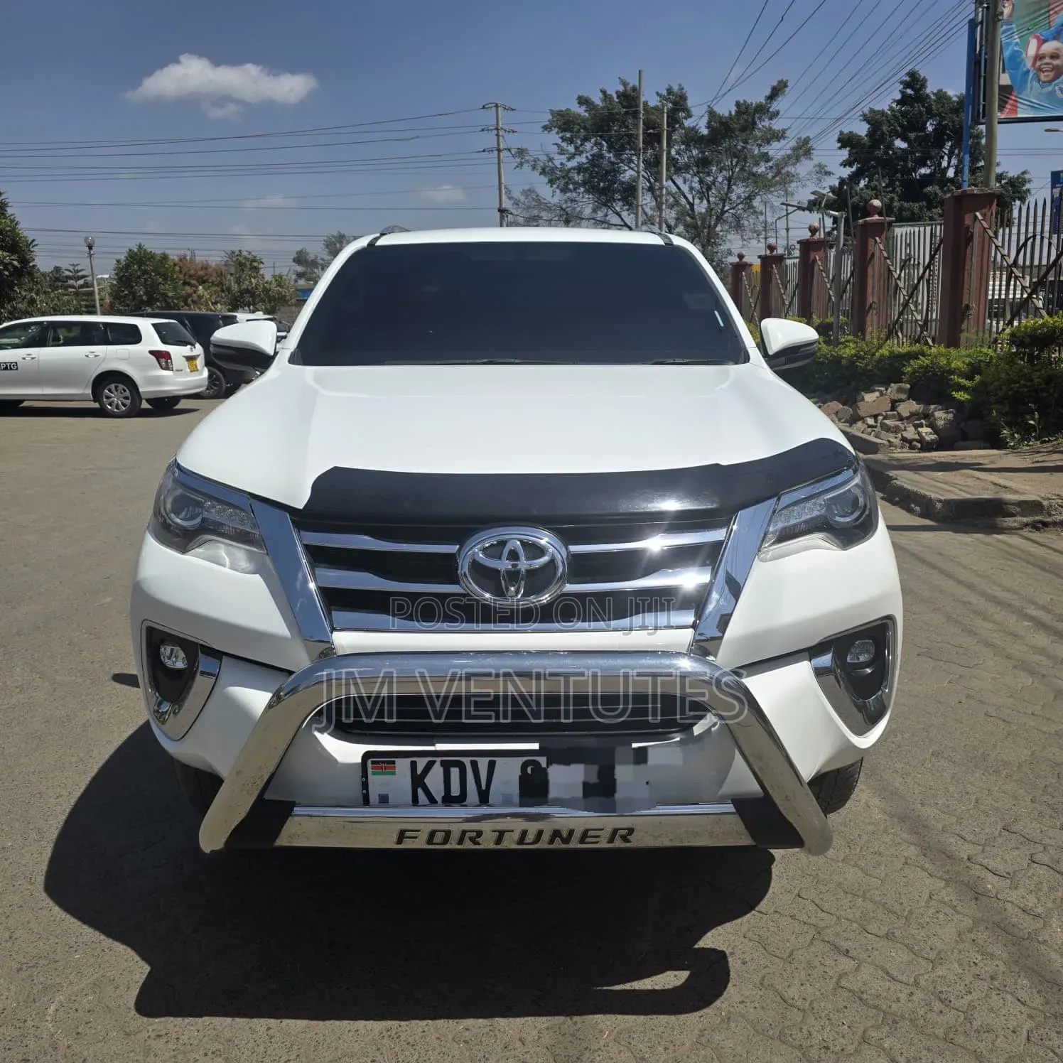 Toyota Fortuner 2019 White
