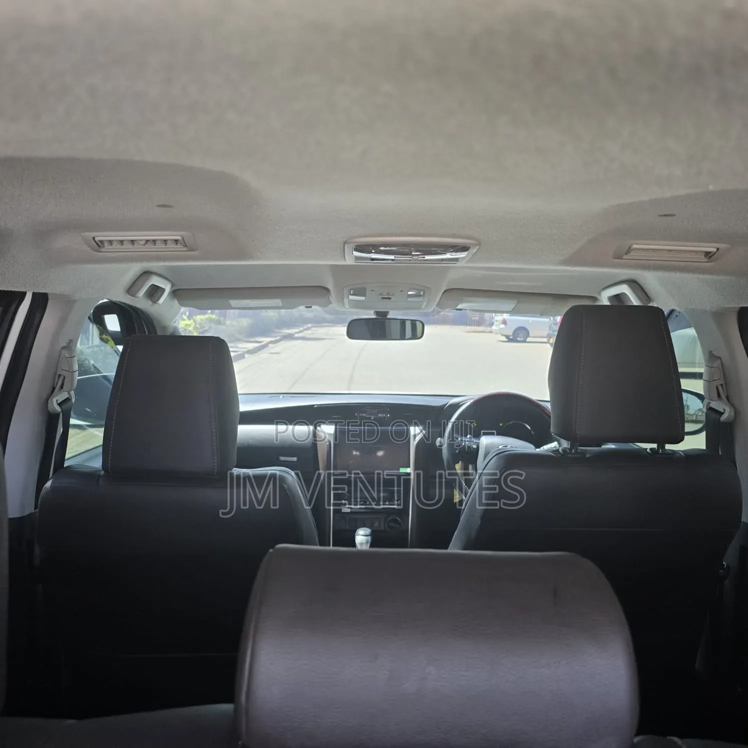 Toyota Fortuner 2019 White