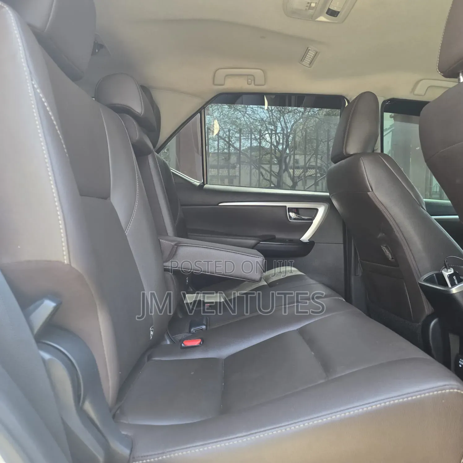 Toyota Fortuner 2019 White