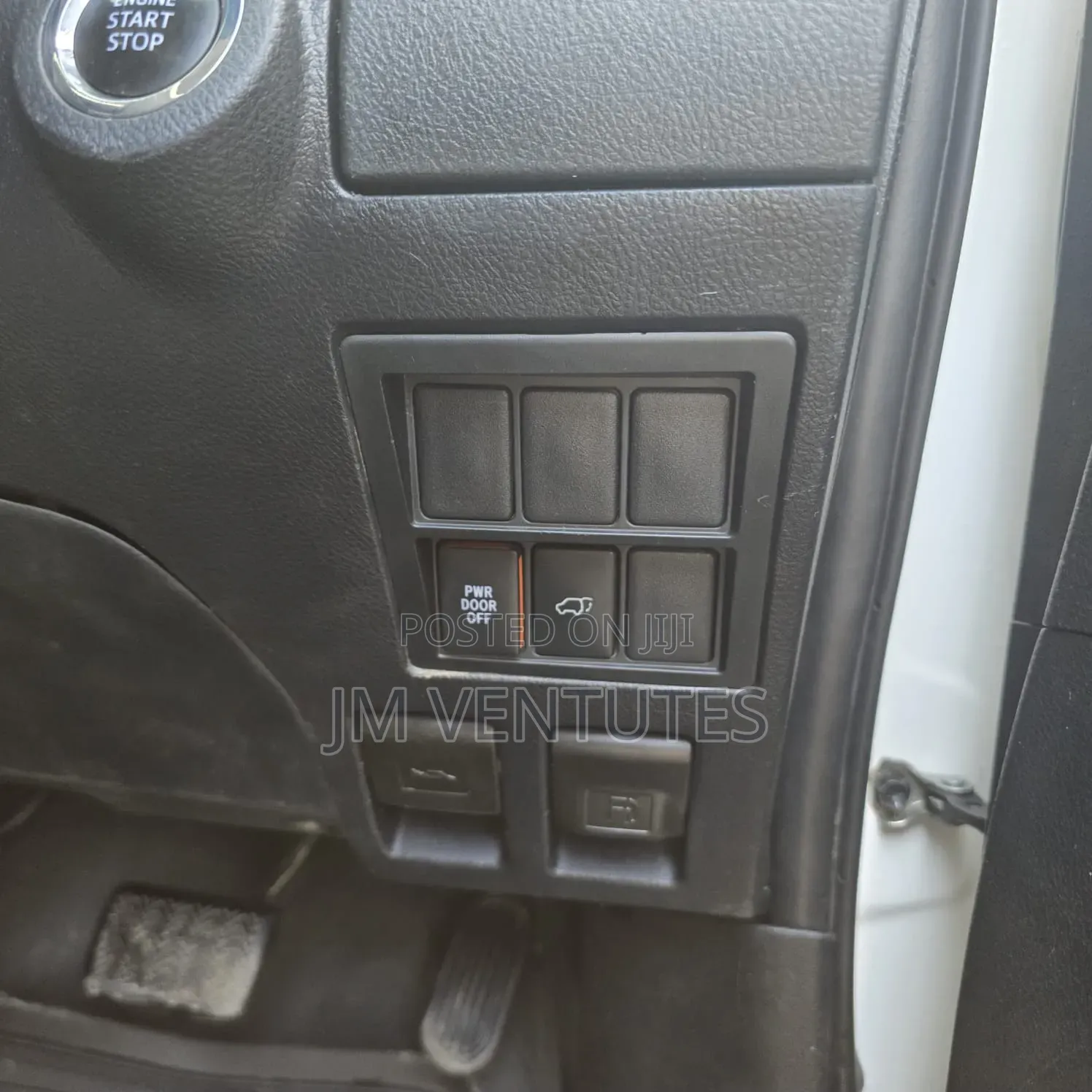 Toyota Fortuner 2019 White