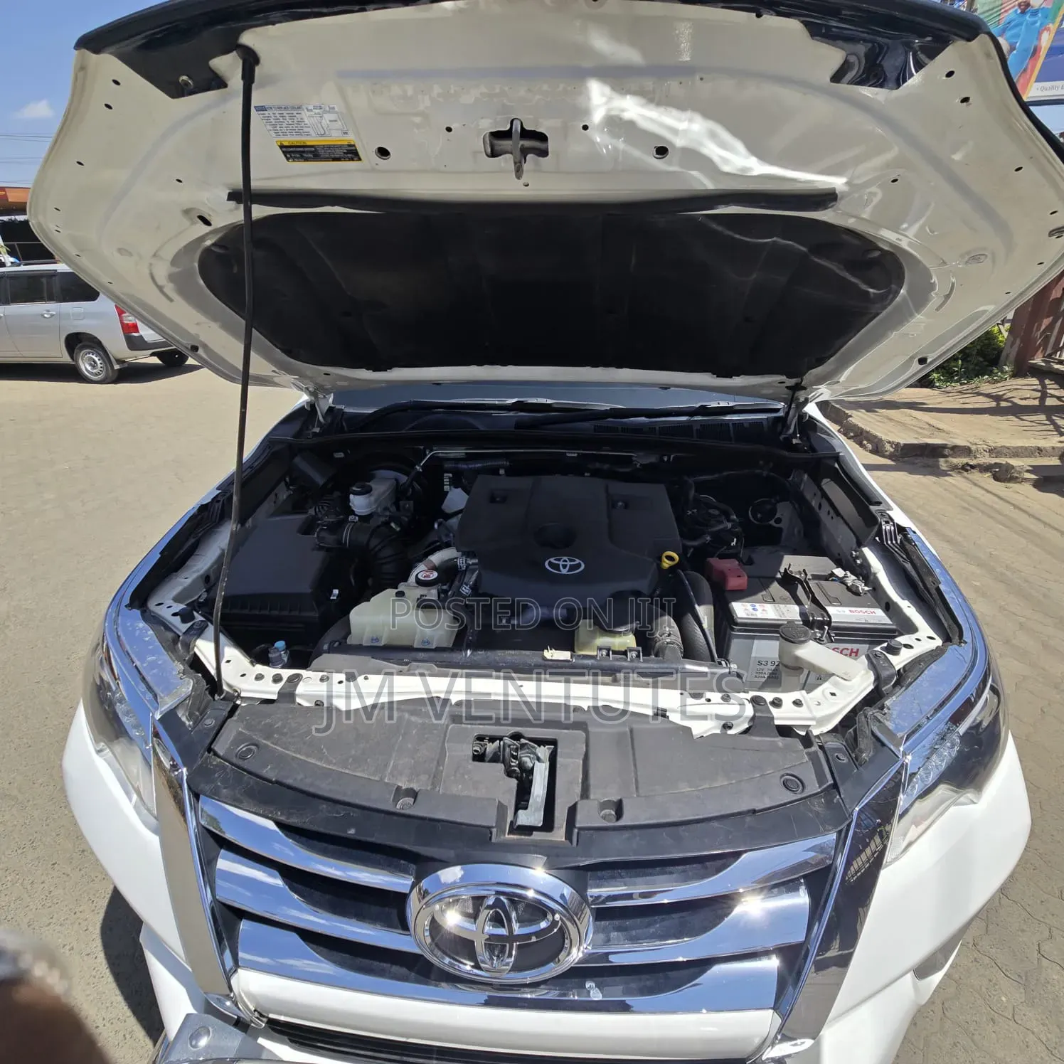 Toyota Fortuner 2019 White