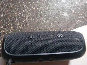 JBL Flip 5 Portable Speaker