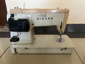 Original Singer Sewing Machine 418