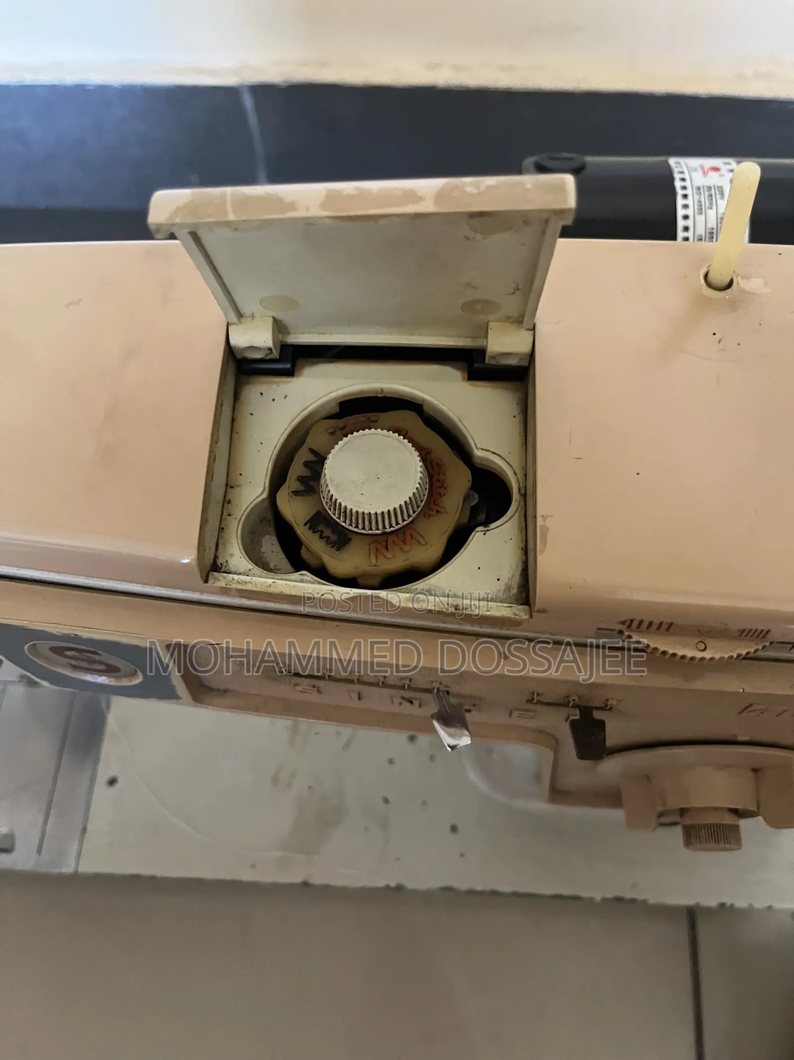 Original Singer Sewing Machine 418