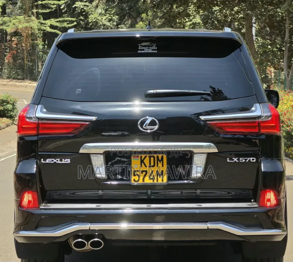 Lexus LX 2016 Black
