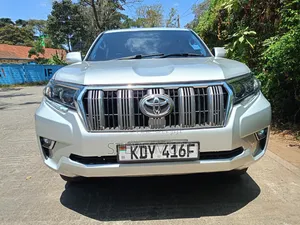Toyota Land Cruiser Prado 2012 Silver