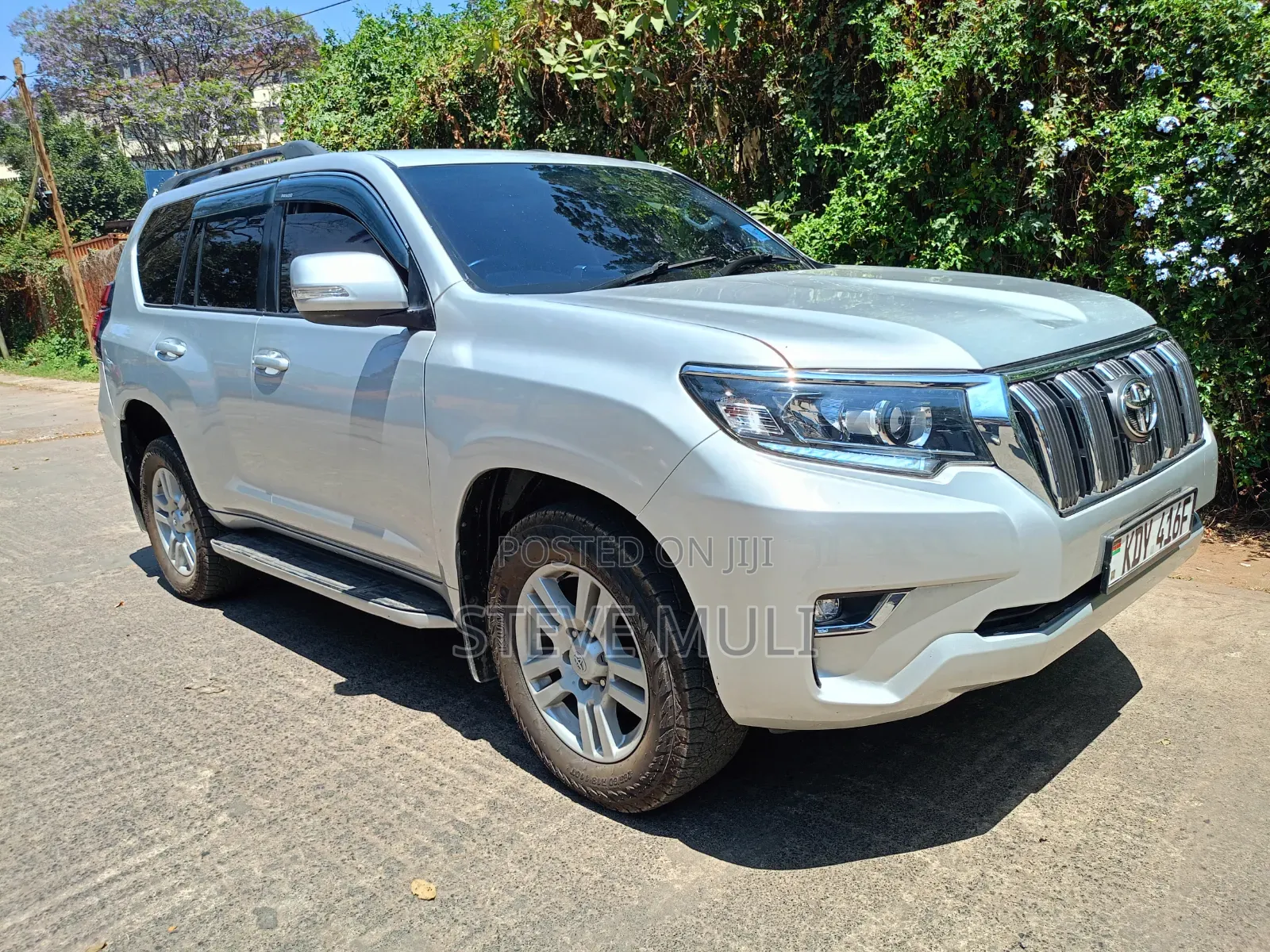 Toyota Land Cruiser Prado 2012 Silver