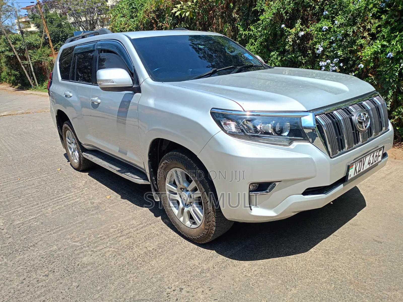 Toyota Land Cruiser Prado 2012 Silver