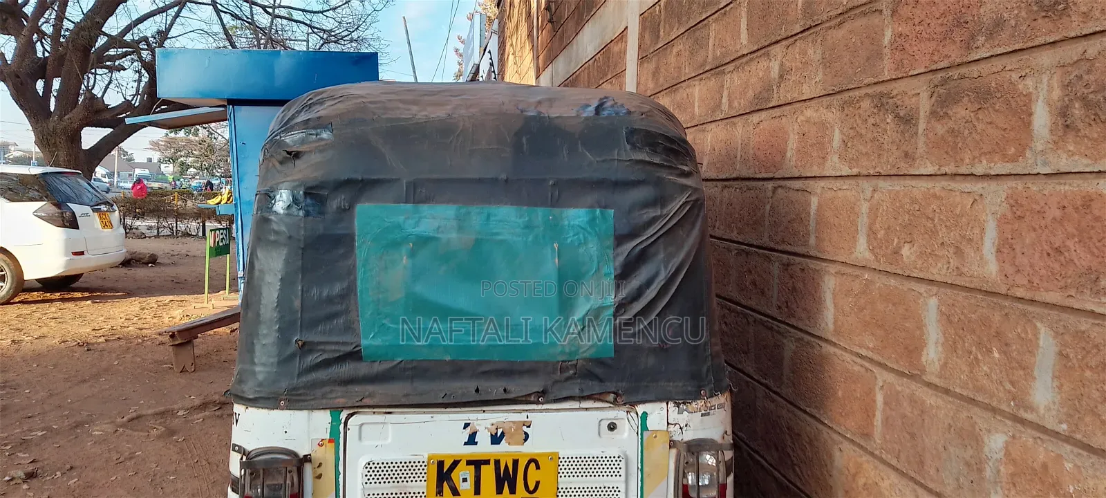 TVS King Cargo 2018 White