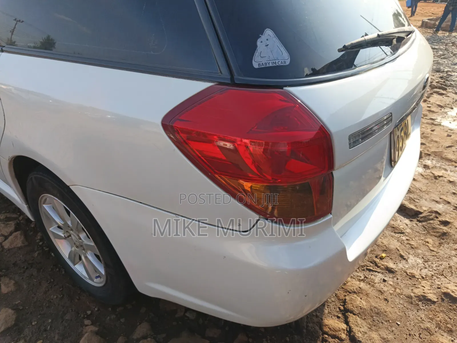 Subaru Legacy 2005 Pearl