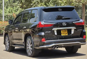 Lexus LX 2016 Black
