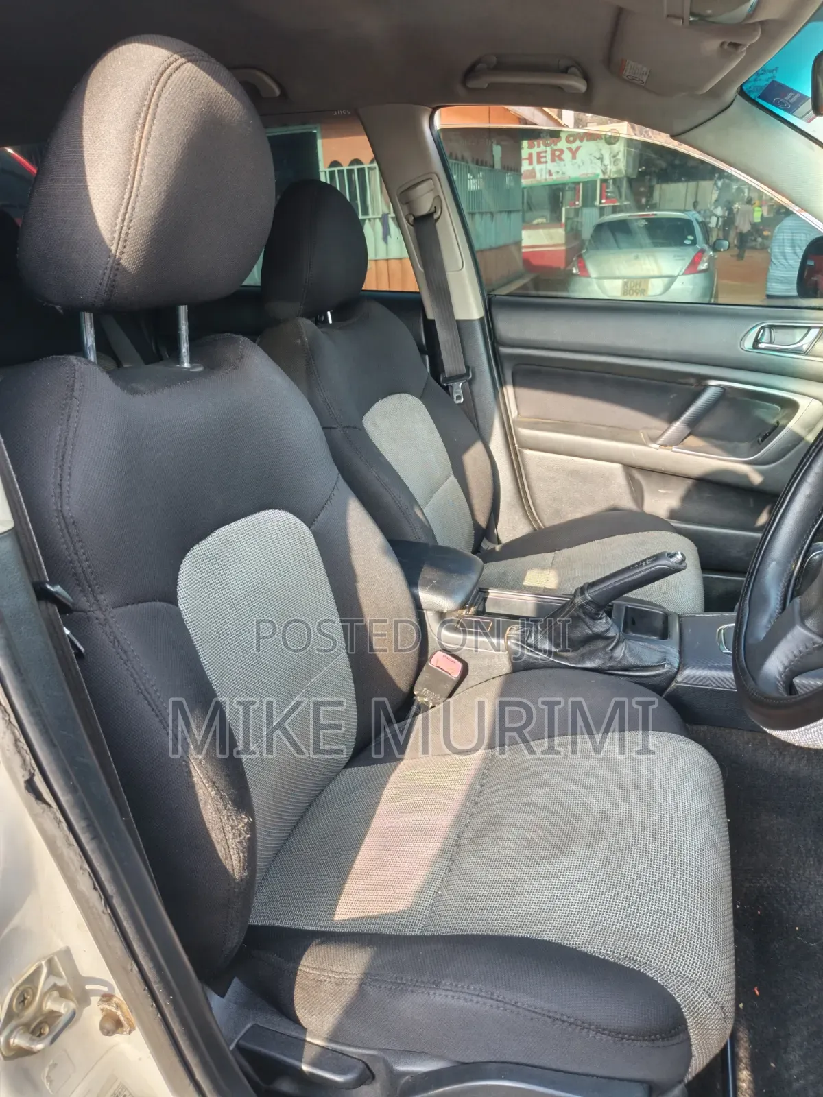 Subaru Legacy 2005 Pearl