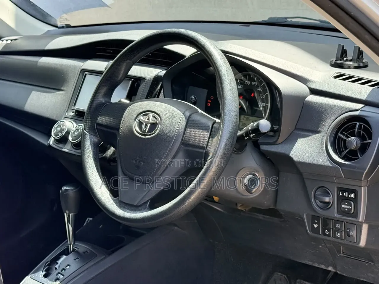 Toyota Axio 2019 Silver