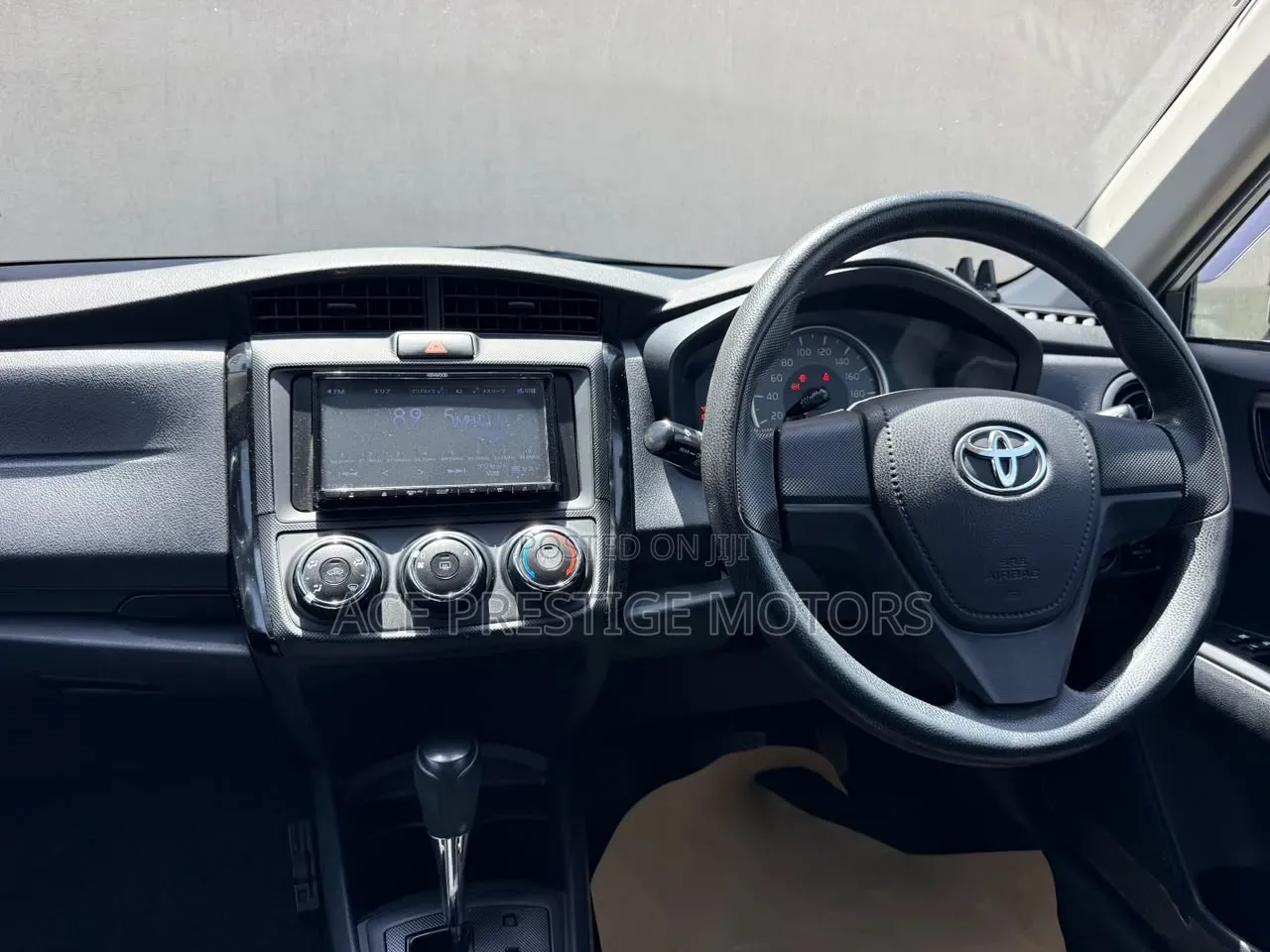 Toyota Axio 2019 Silver