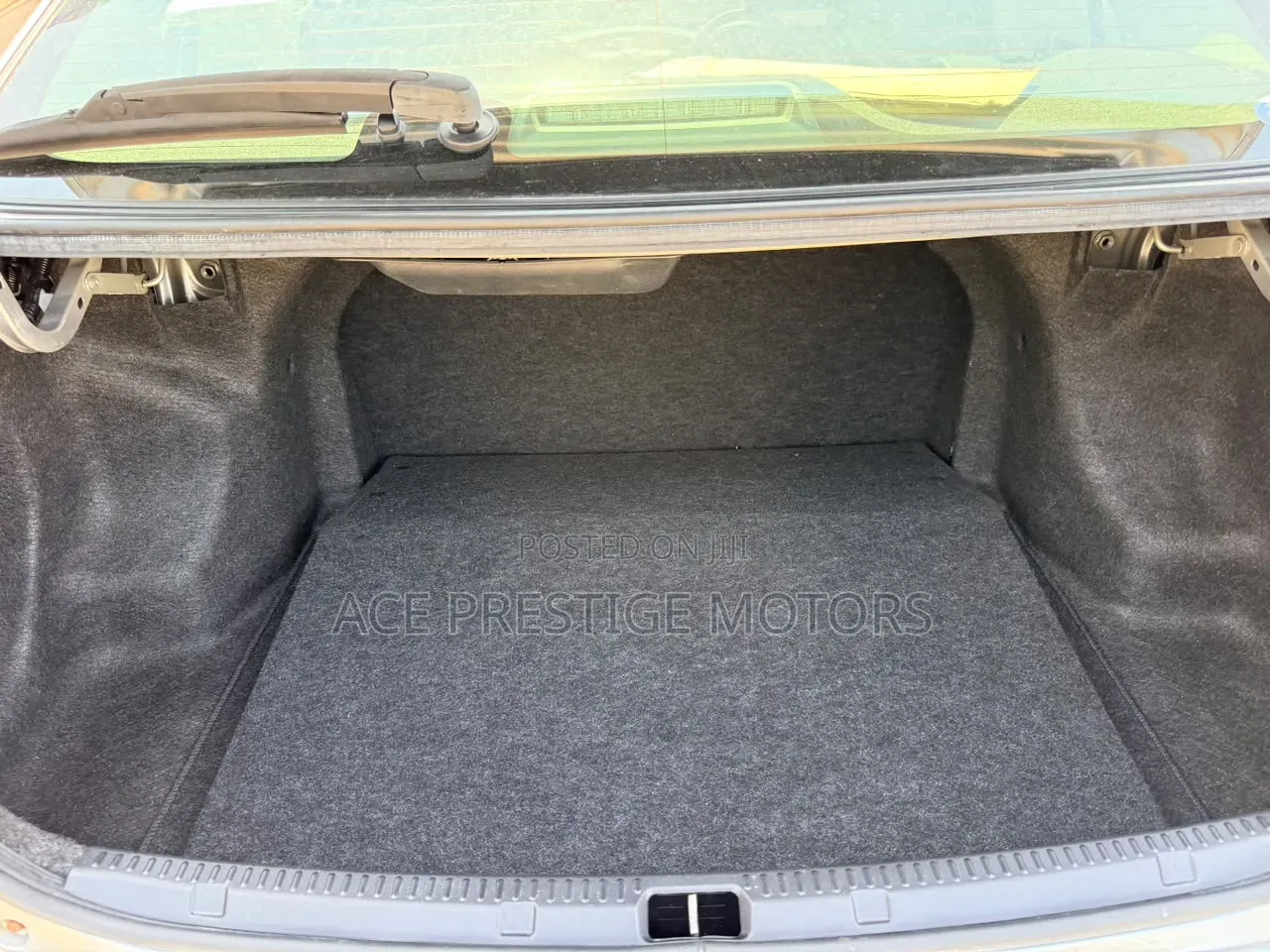 Toyota Axio 2019 Silver