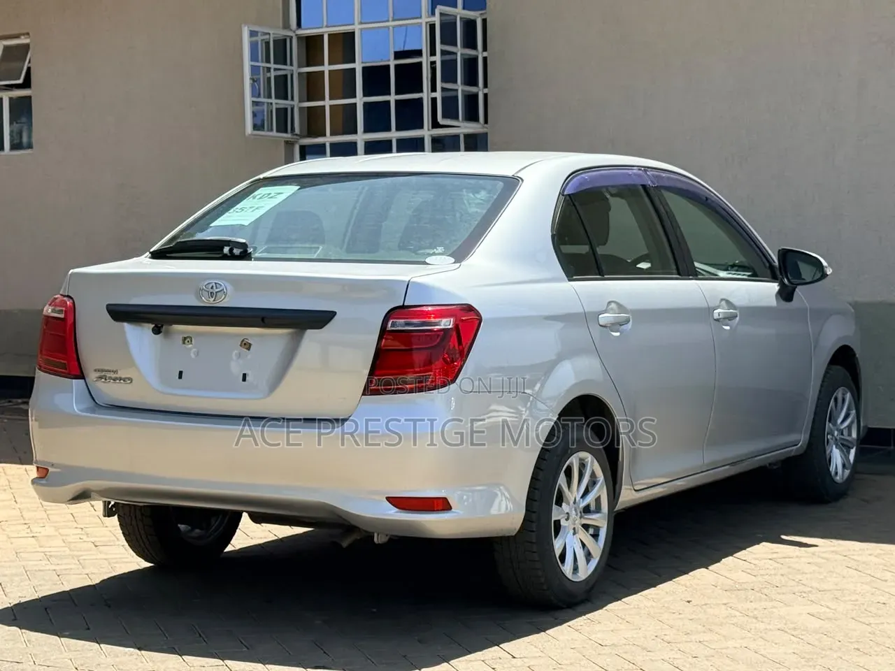 Toyota Axio 2019 Silver