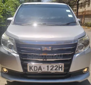 Toyota Noah 2014 Silver