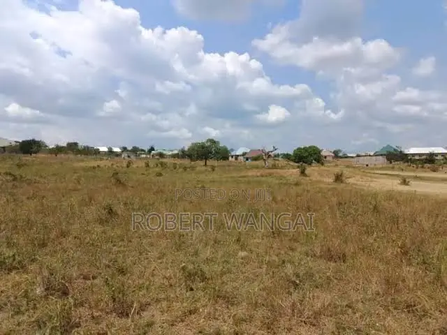 Plot for Sale: Nyeri Kamuyu Village 1/8Acre Plot