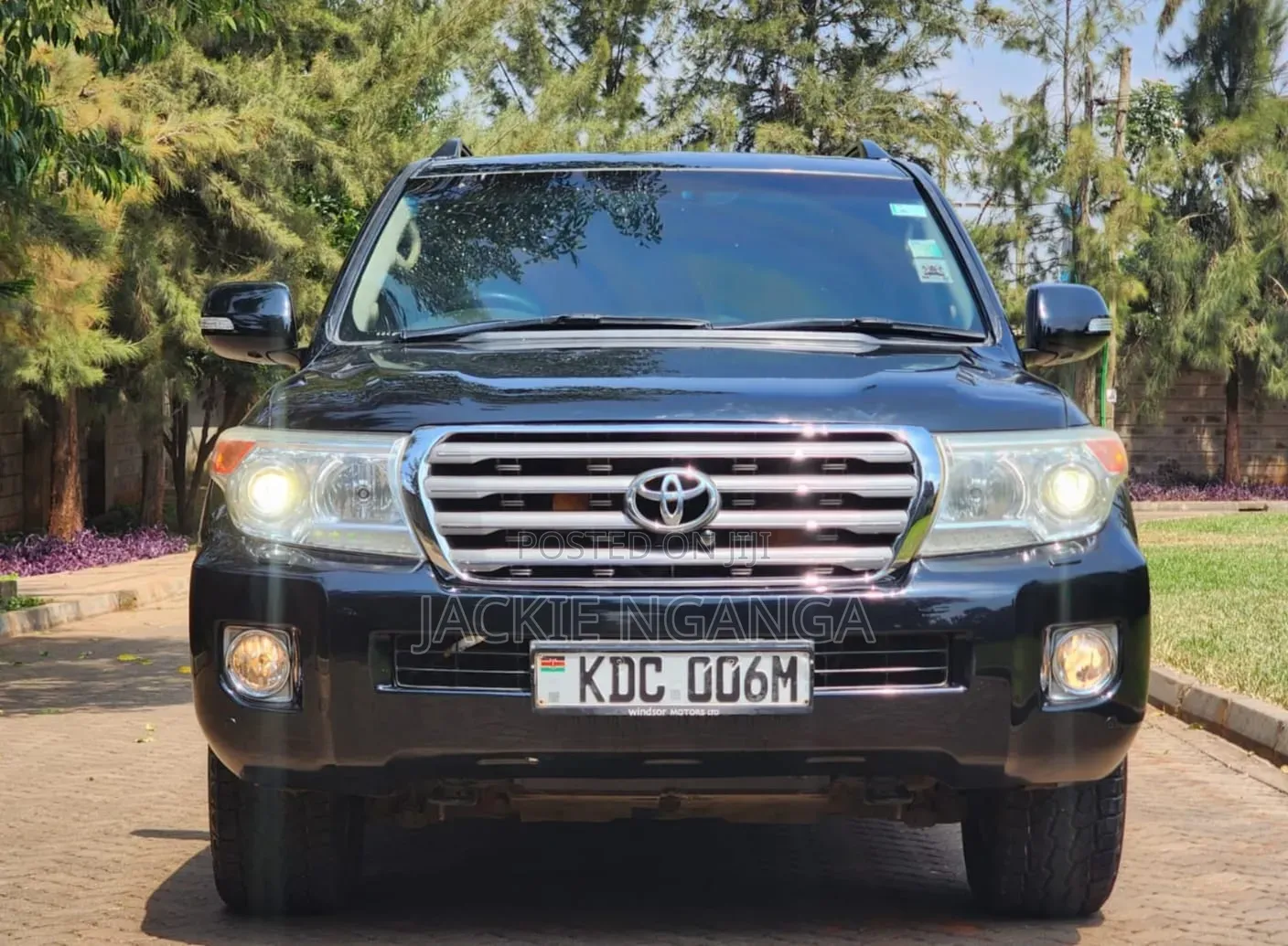 Toyota Land Cruiser 2013 Silver