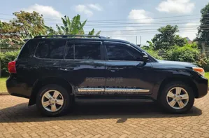 Toyota Land Cruiser 2013 Silver