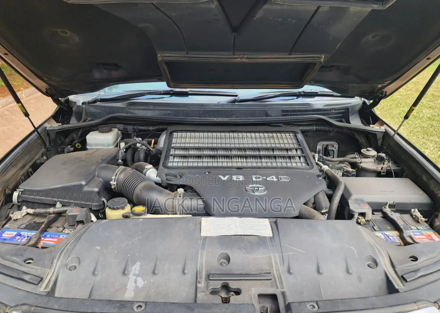 Toyota Land Cruiser 2013 Silver