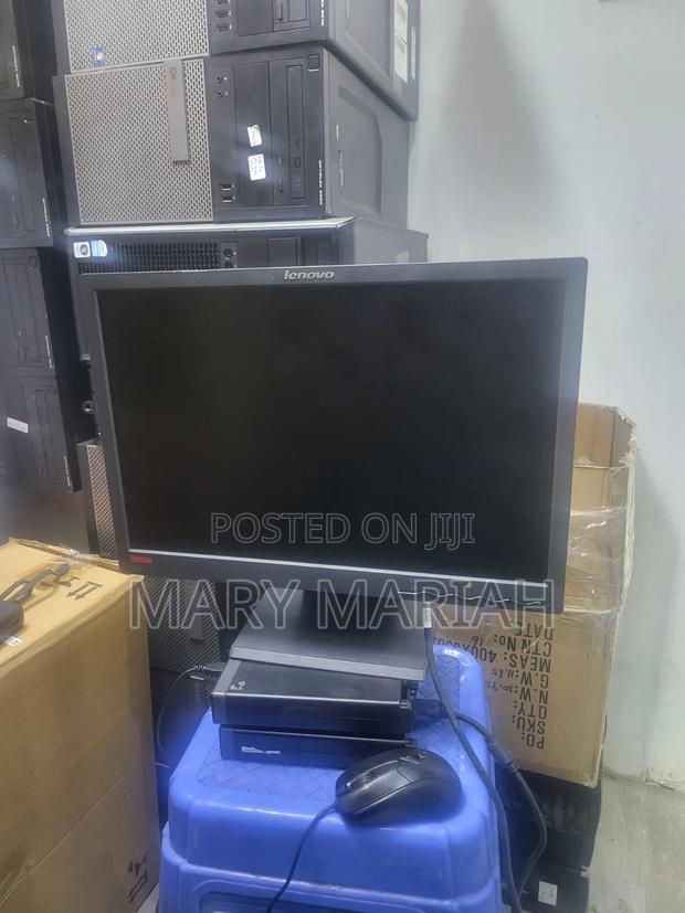 Lenovo TFT Monitors - thumbnail 2