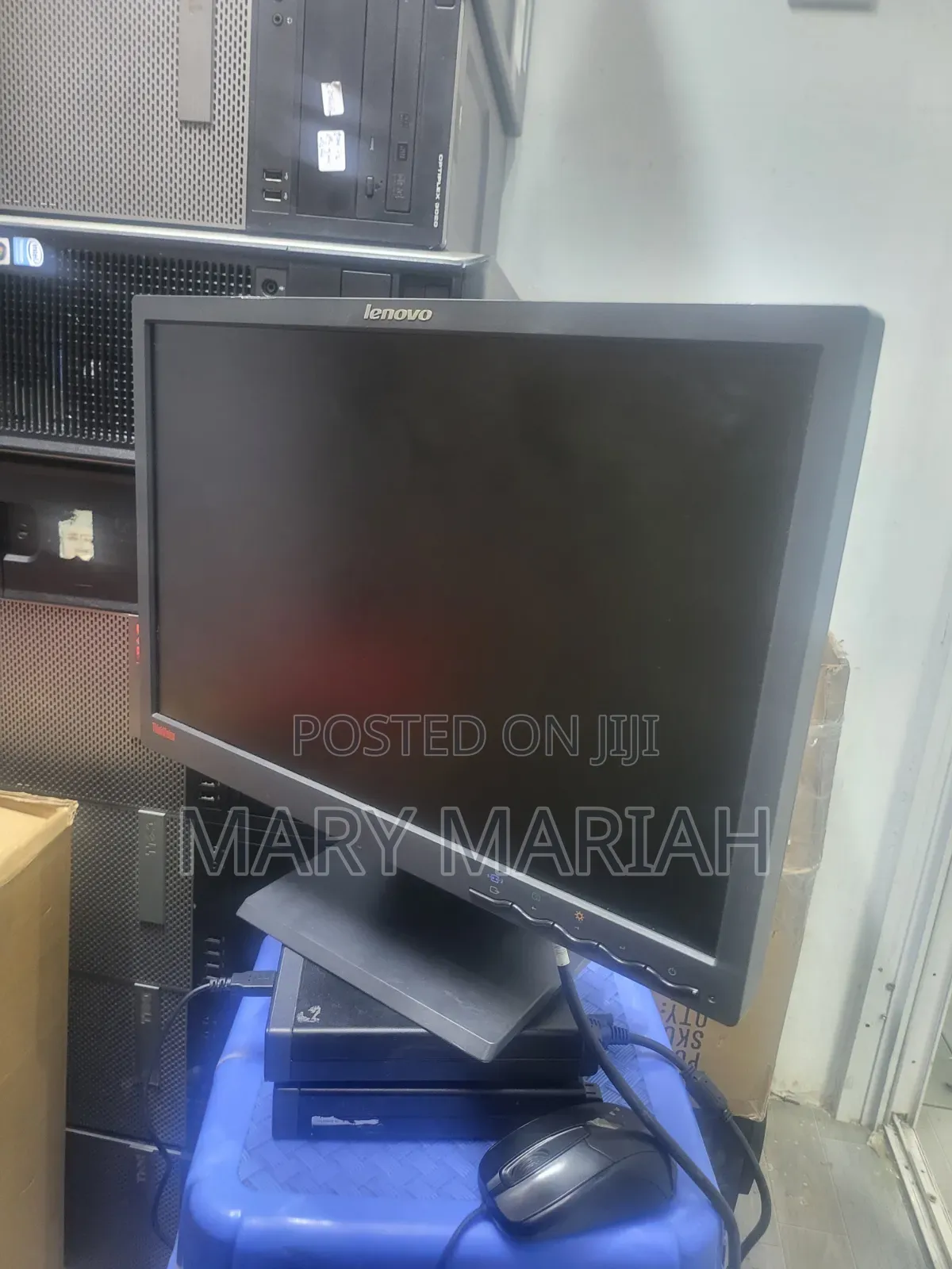 Lenovo TFT Monitors