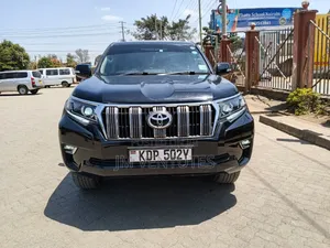 Toyota Land Cruiser Prado 2017 Black