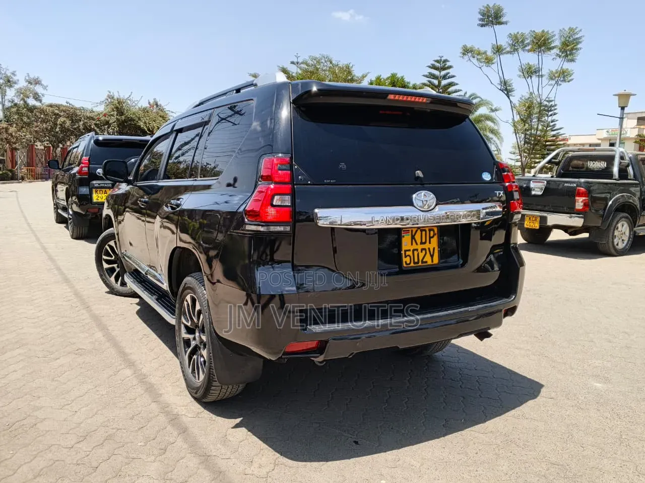 Toyota Land Cruiser Prado 2017 Black