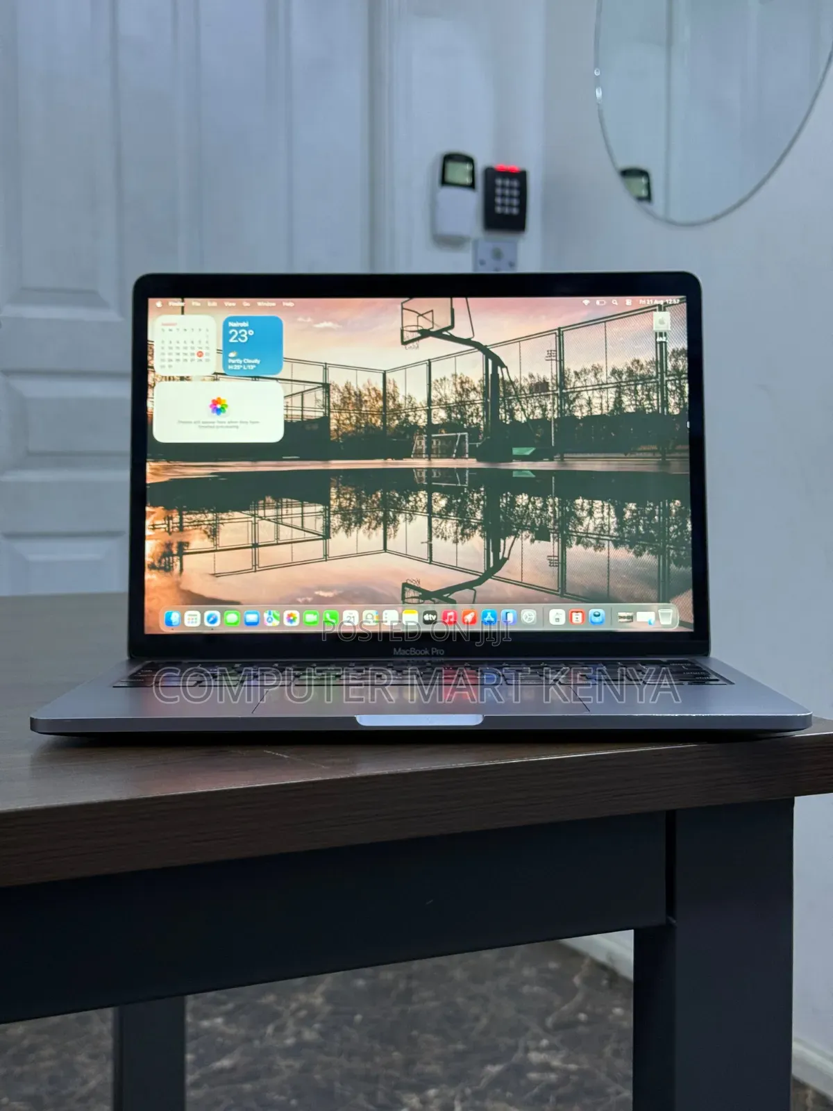 Laptop Apple MacBook Pro 2020 16GB Intel Core i7 SSD 512GB
