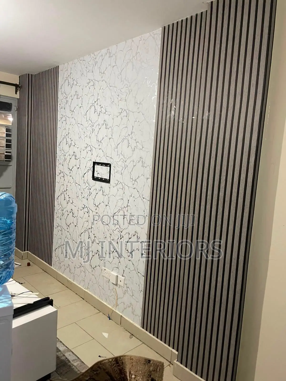 Modern Wall Wallpaper Designs at Affordable Prices