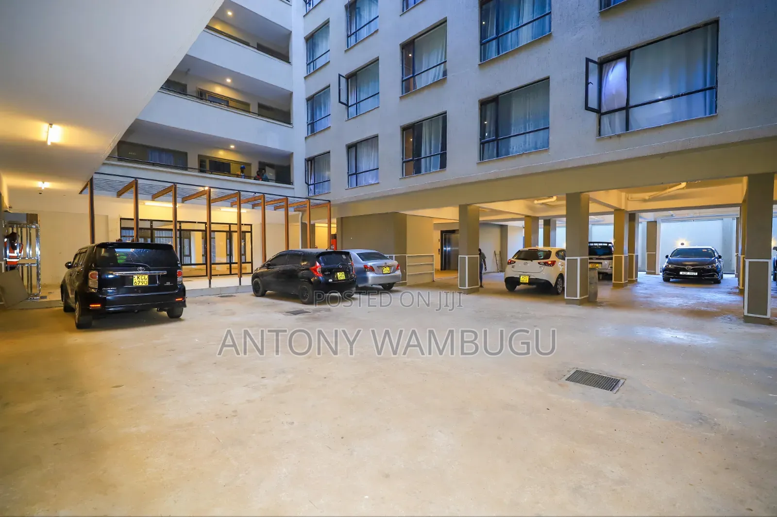 Furnished Studio - Roysambu TRM Drive - 2000/Night - WiFi + Netflix