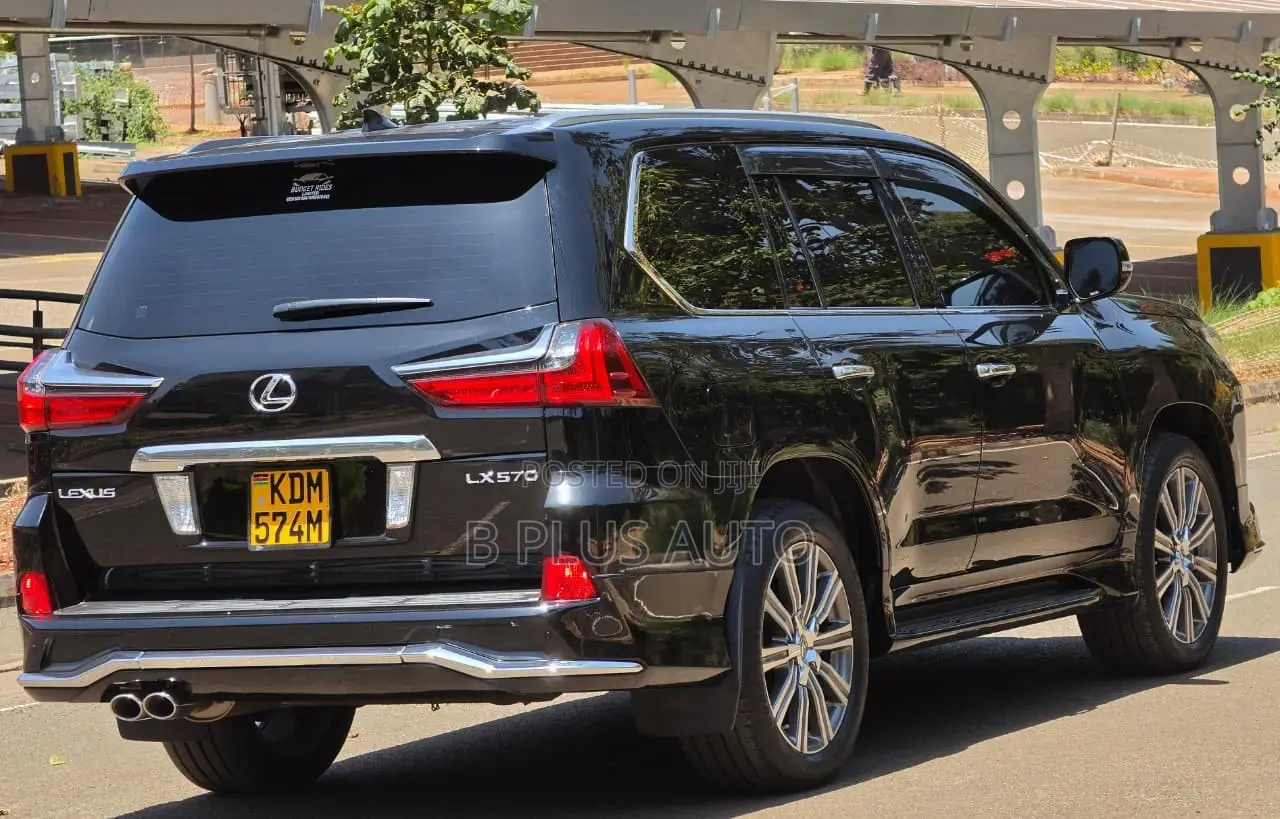 Lexus LX 2016 Black