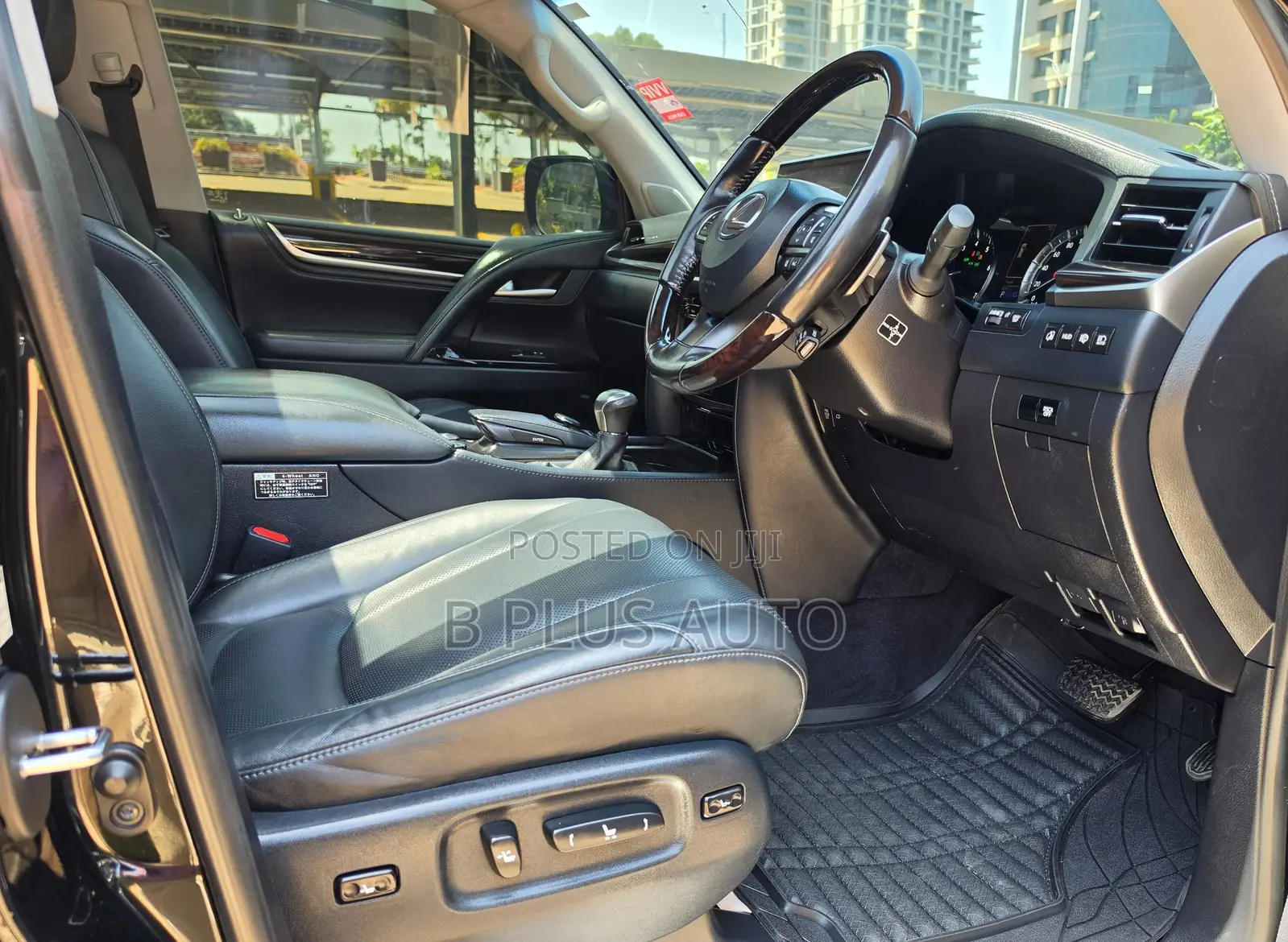 Lexus LX 2016 Black