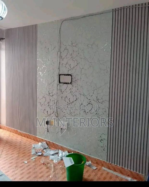 Modern Interior Wallpaper for Elegant Home Decoration