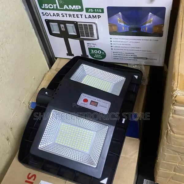JS-115 300W Solar Street Light With Pole Powerful Energy-Efficient