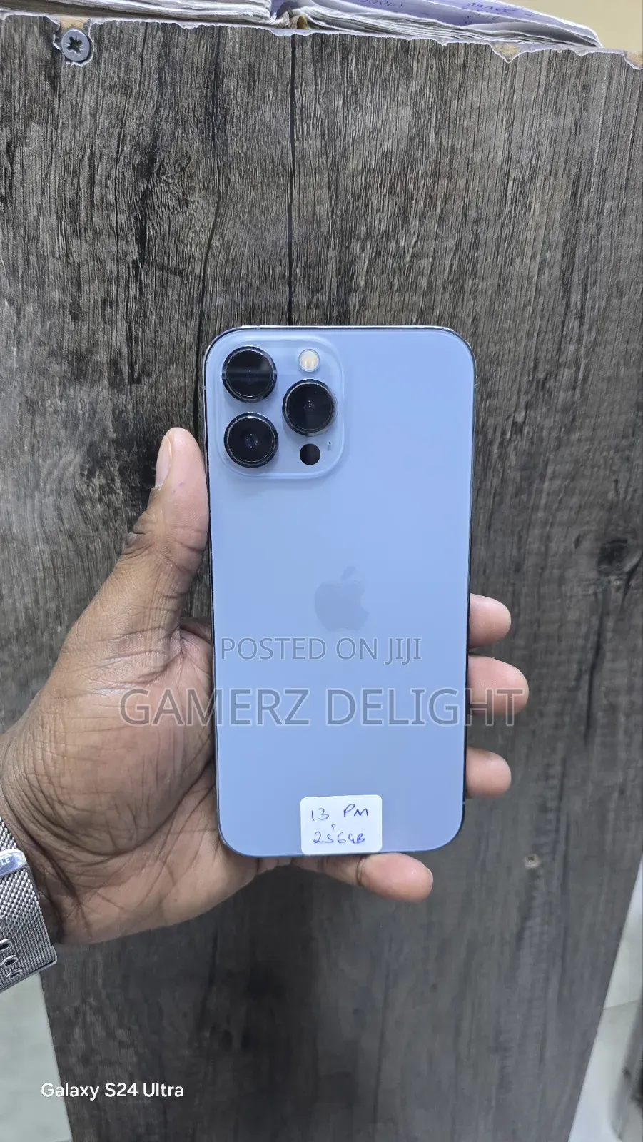 Apple iPhone 15 Pro 256 GB Gray