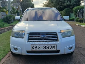 Subaru Forester 2005 White