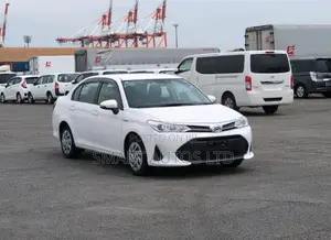 Toyota Axio 1.5 Hybrid 2WD 2020 Pearl