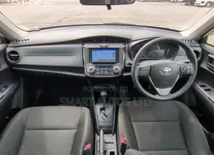 Toyota Axio 1.5 Hybrid 2WD 2020 Pearl