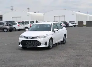 Toyota Axio 1.5 Hybrid 2WD 2020 Pearl