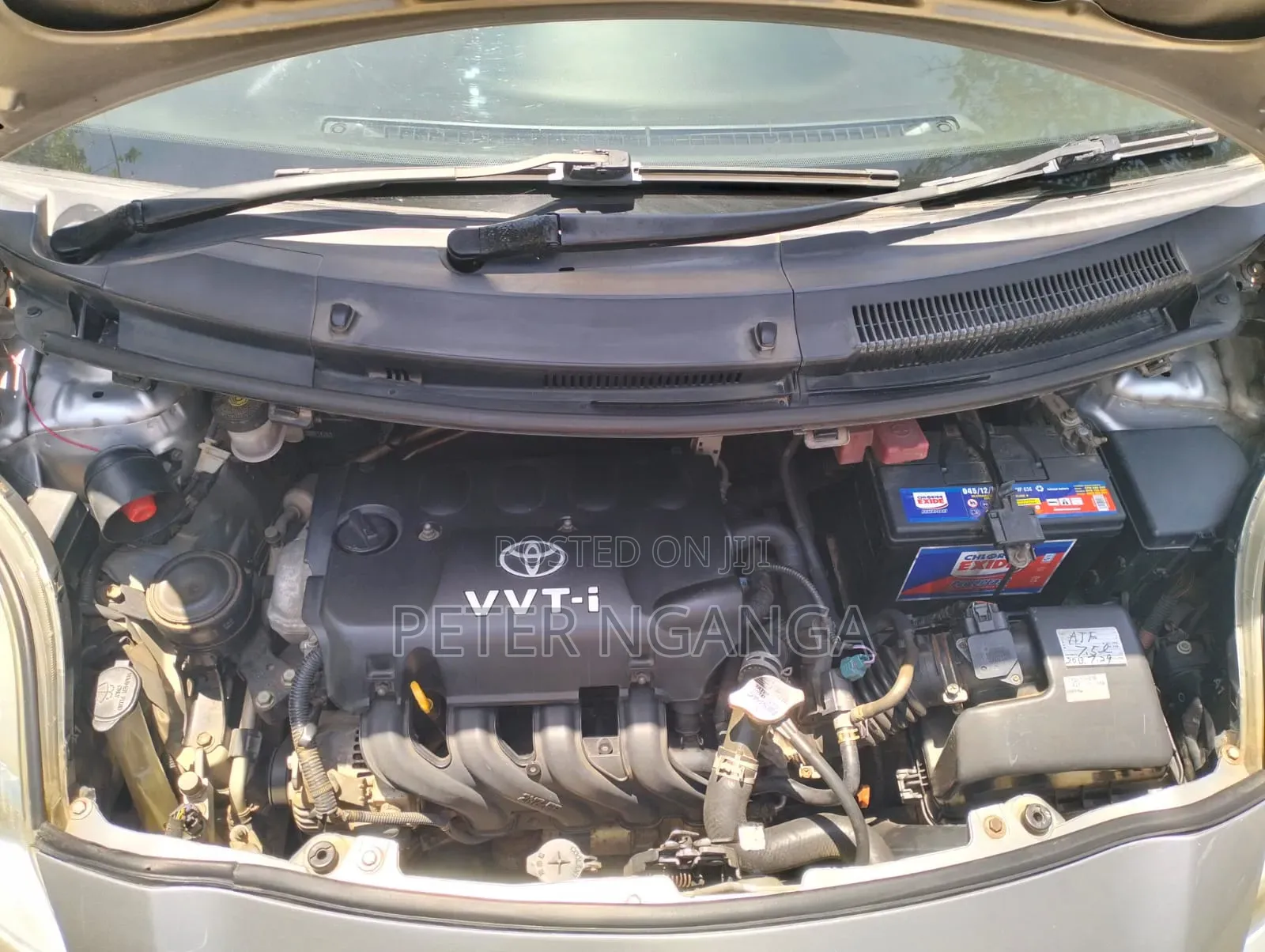 Toyota Vitz 2008 Silver