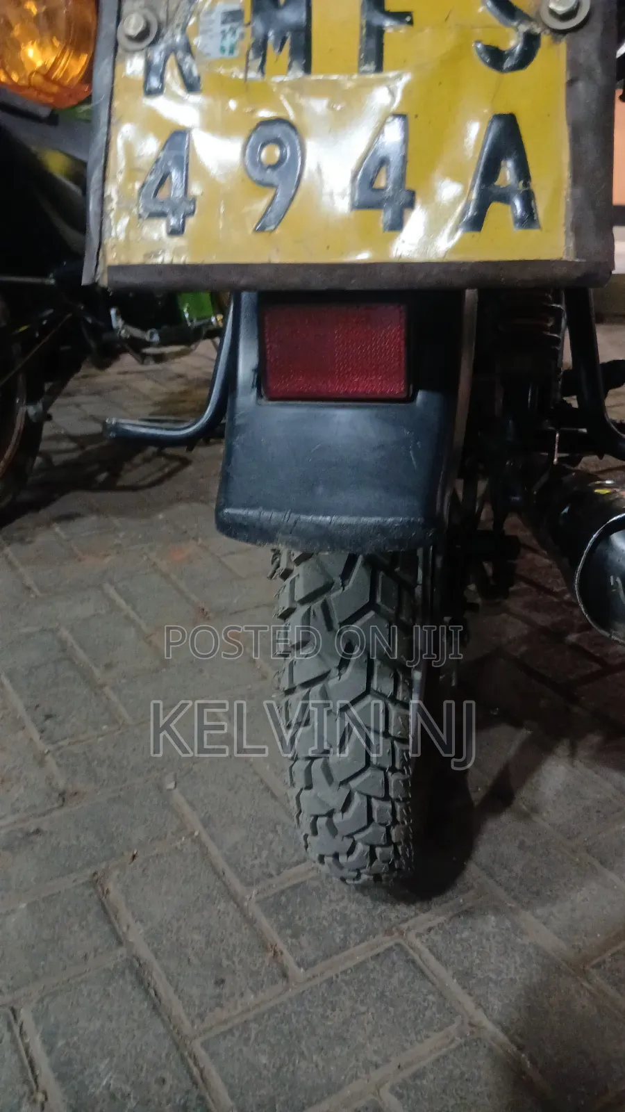Bajaj Boxer 100 2023 Red