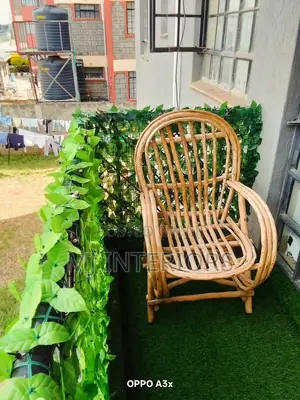 Decorative Foliage Privacy Cover for Compound Walls and Railings